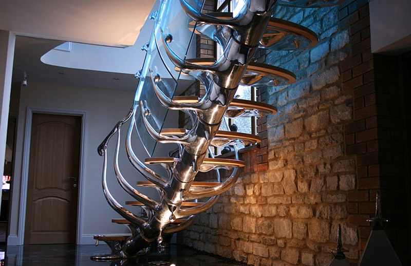 Незвичайний дизайн сходів